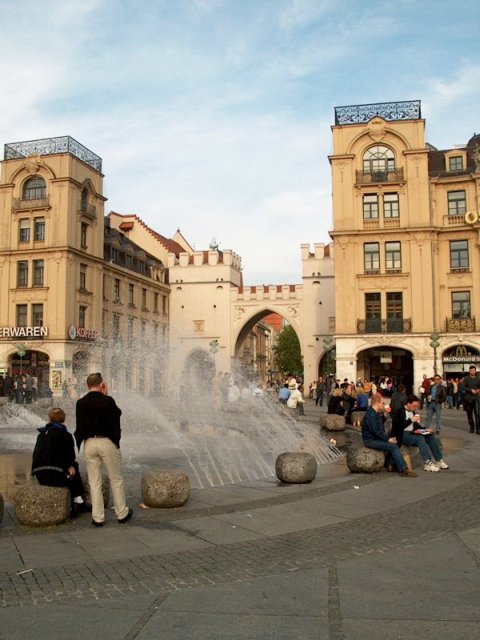 Karslplatz - Stachus 06